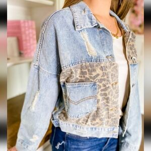 🥳Sale Veveret denim cheetah biker trucker moto Super cute soft distressed